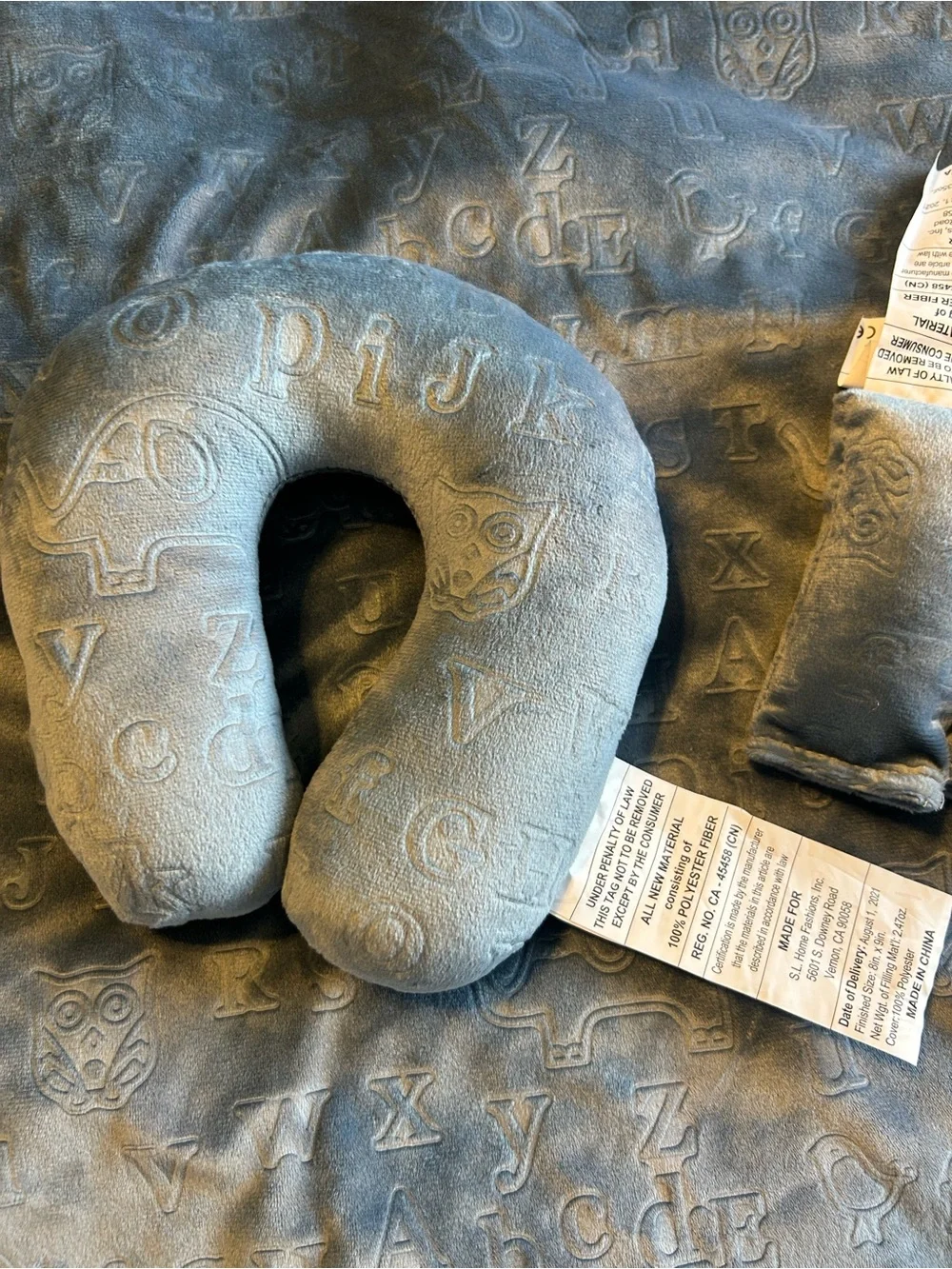 Little Traveler Baby Blanket & Pillow Set Belt Strap Covers Blue ABCs Sherpa